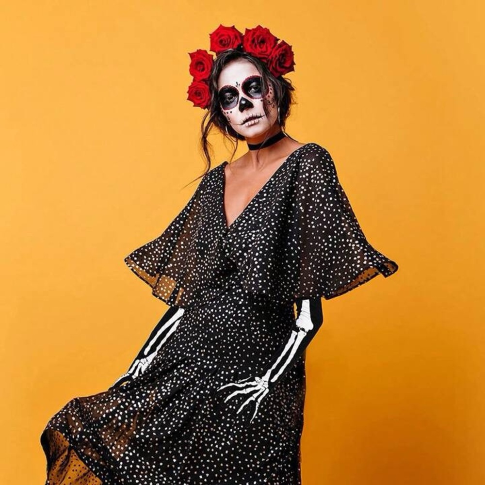 Skeleton Gloves - Picture 6 of 8